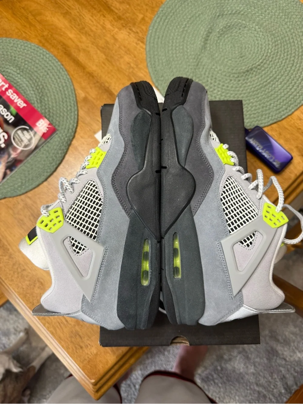 Jordan 4 (SOLD) - Picture 5 of 8